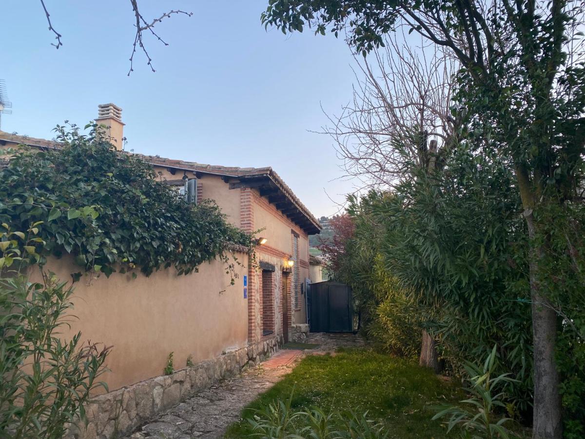 Casa rural De Añil - Jardín privado, wifi, netflix y aire acondicionado Hostal Velliza Exterior foto